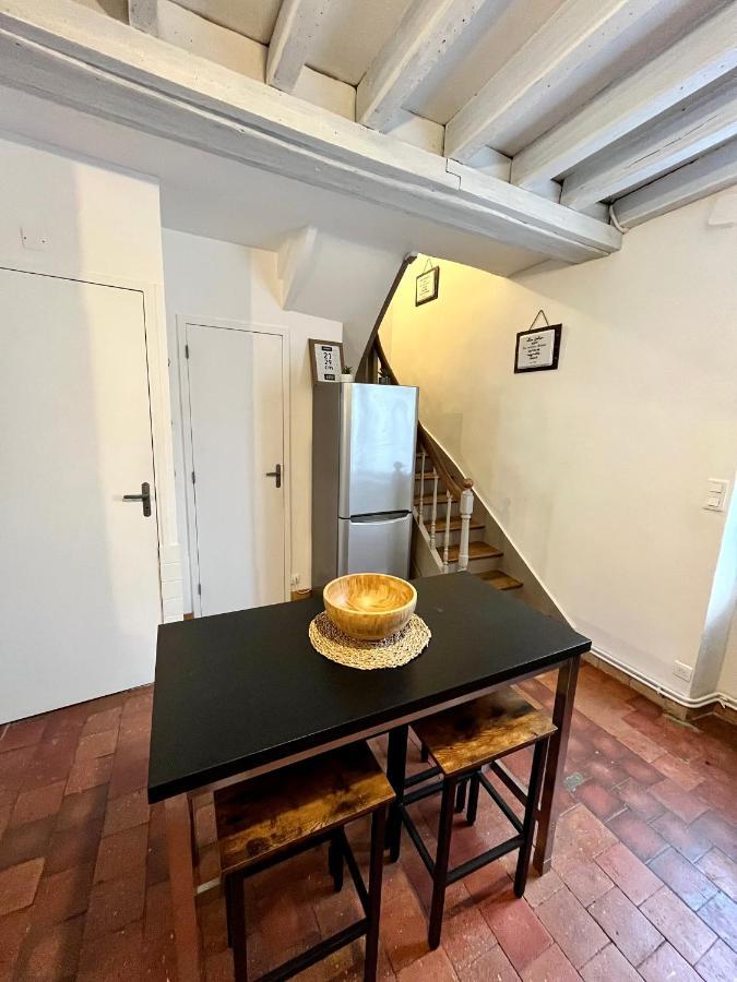 Les Deux L Du Vignoble Apartment Chablis Exterior foto